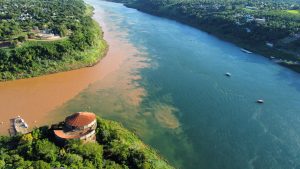 Read more about the article Naturwunder Iguazú Wasserfälle Brasilien Argentinien